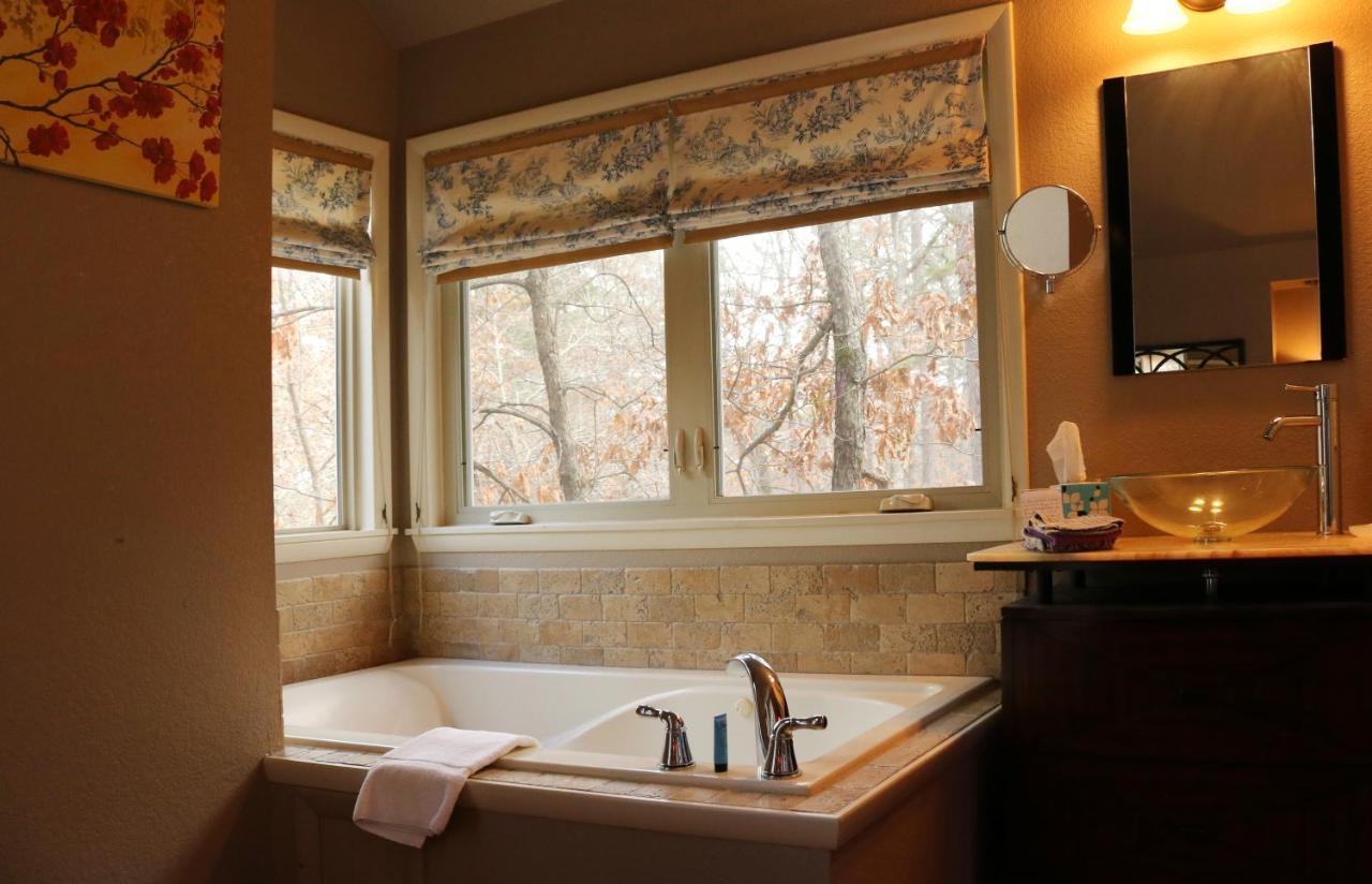 The Grand Treehouse Resort Eureka Springs Eksteriør billede